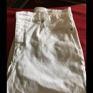 Women’s GV Capri skimmers